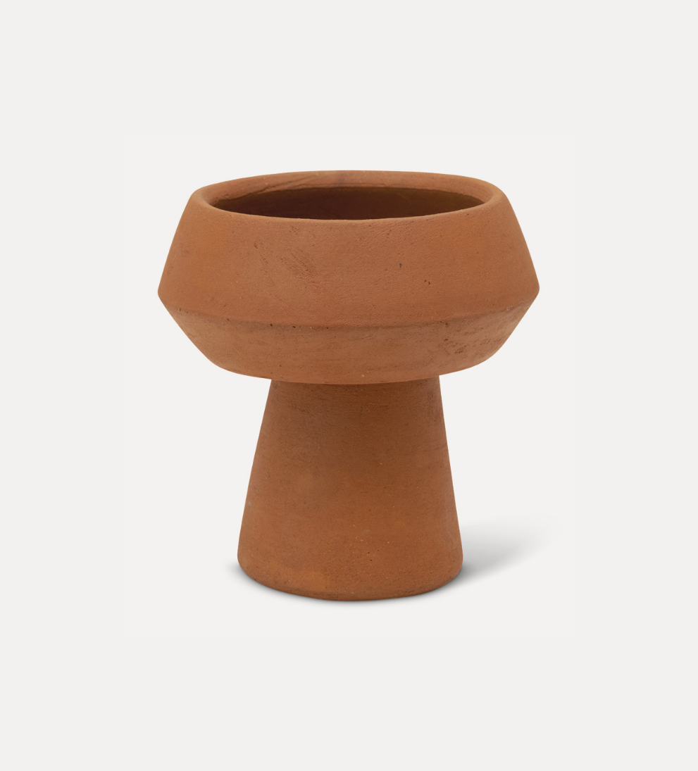 Nyah Footed Vase Vases